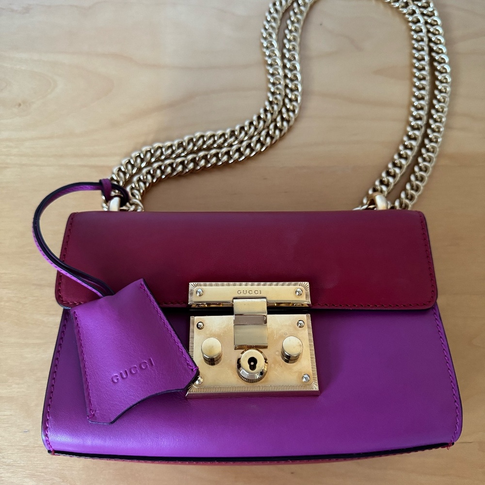 Gucci Padlock Small Leather Shoulder Bag Red/Fuchsia Gold Hardware